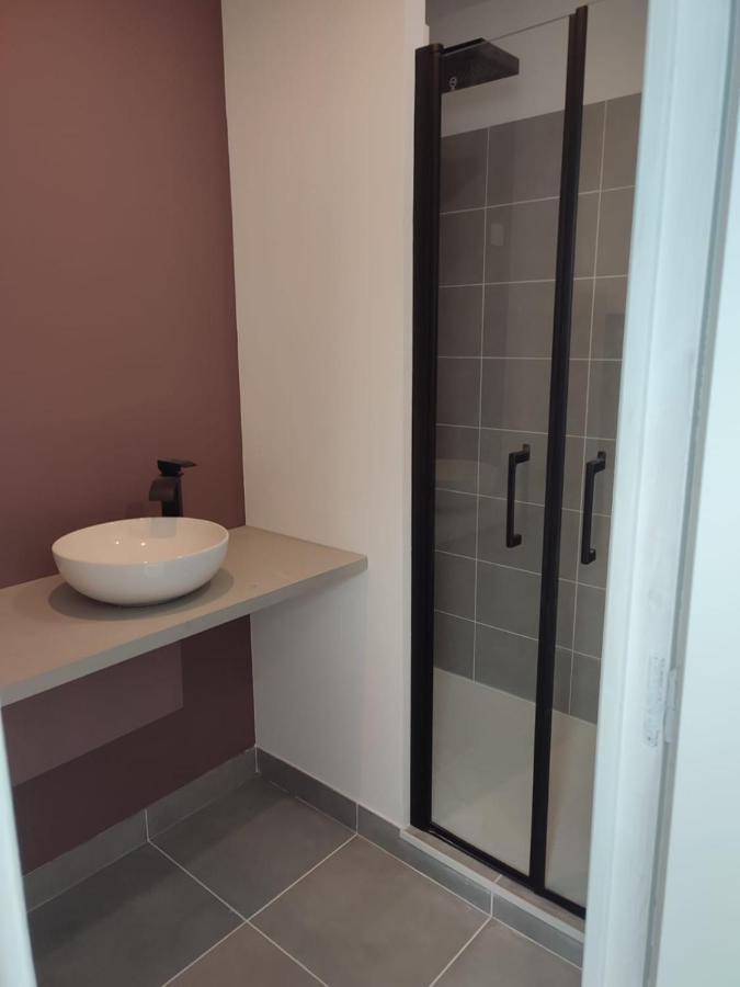 A L'Ombre Des Bois, Chambre Double Confort Neung-sur-Beuvron エクステリア 写真
